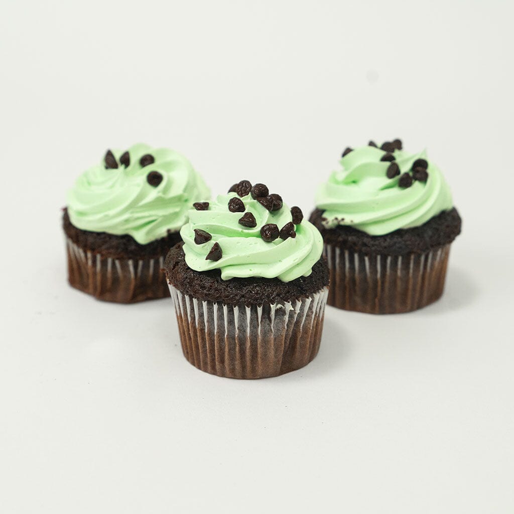Mint Chocolate Chip Vegas Cupcake Cupcake Freed's Bakery 