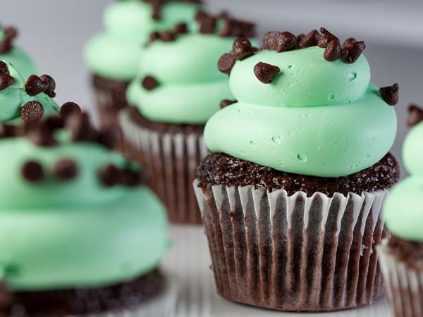 Mint Chocolate Chip Cupcake Cupcake Freed's Bakery 